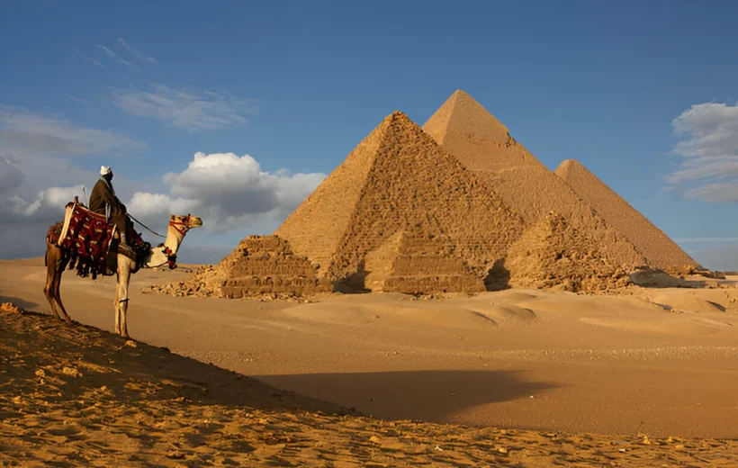 Hurghada: Cairo Museum, Giza and Great Pyramid Tour