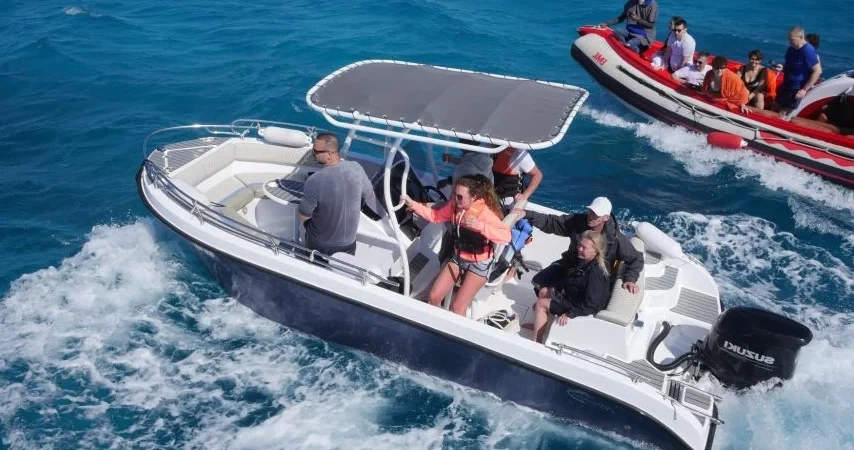 Hurghada: Schnellbootfahrt von der Insel Giftun zur Orange Bay